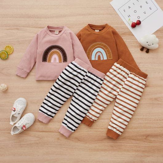 Conjunto Deportivo para Niñas Arcoíris de Algodón con Sudadera y Pantalón - Image 15