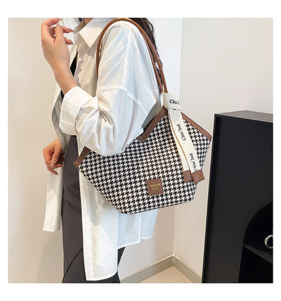 Bolsa Commuter Multiuso para Mujer - Bandolera Casual Versátil - Image 25
