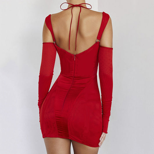 Vestido Ajustado Backless con Malla Transparente y Falda Cadera - Image 9