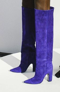 Botas Altas Hasta la Rodilla con Tacón Grueso y Punta Afilada - Estilo Pasarela - Image 2