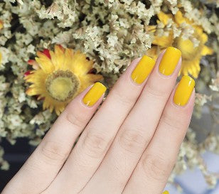 Esmalte de Uñas Amarillo Limón Despegable sin Horno - Image 5