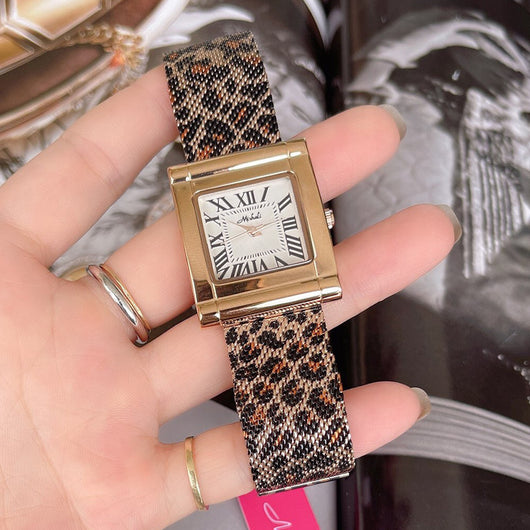 Reloj Cuadrado de Malla Acero Inoxidable Estampado Leopardo para Mujer - Image 4