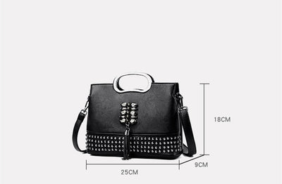 Bolso de Hombro Portátil con Remaches y Borla Trendy - Image 7