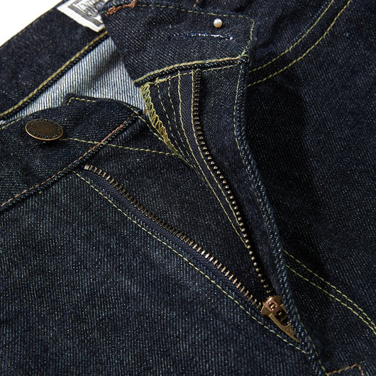 Jeans Slim Rojo Intenso de Corte Clásico - Image 12