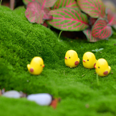 Decoración de Paisaje Miniatura Musgo con Pollo Amarillo - Accesorios Suculentas - Image 4