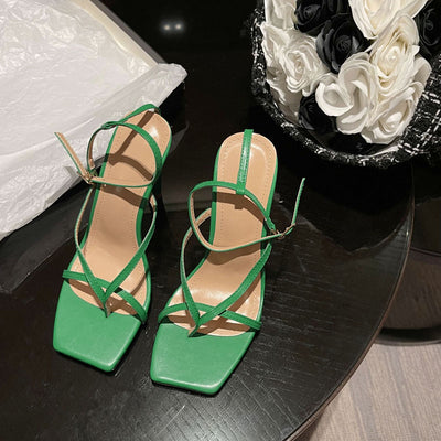 Sandalias de Tacón Alto para Mujer Talla Grande con Hebilla en Cuero Sintético - Image 8