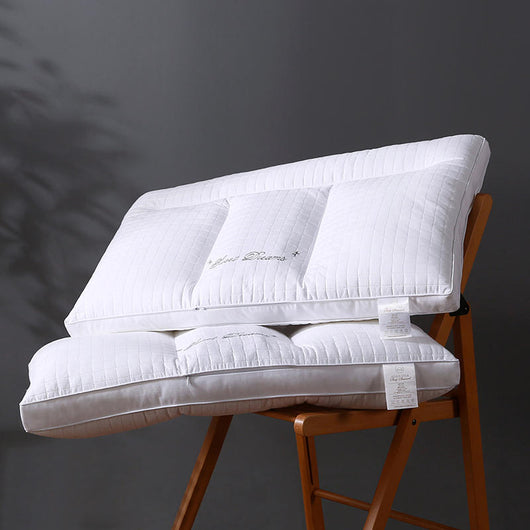 Funda de Almohada de Algodón Puro con Relleno de Plumas y Bordado 3D - Image 2