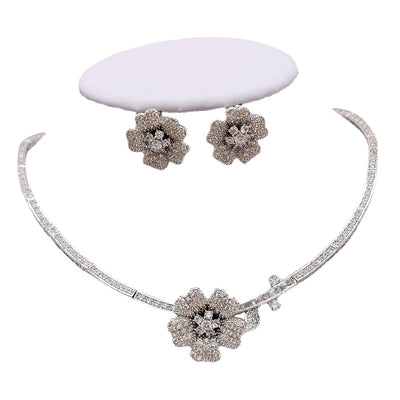 Conjunto de Collar y Aretes Camelia con Circonita - Image 18