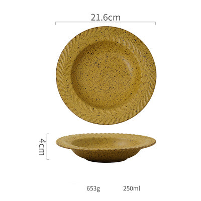 Plato Nórdico de Cerámica Artesanal Estilo Occidental - Image 8