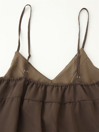 Blusa Escotada con Lentejuelas y Bordados Delicados - Image 10