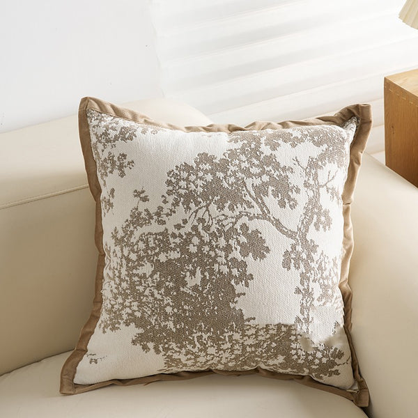 Cojín Decorativo Vintage Francés con Ornamentos - Image 4