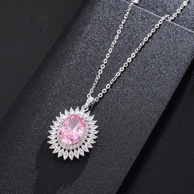 Collar Colgante de Cristal Tridimensional - Image 6