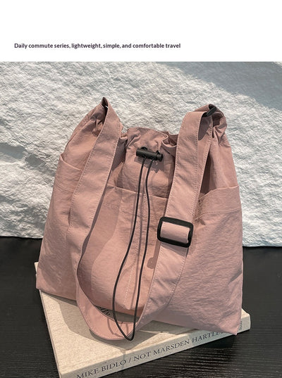 Bolso Crossbody de Nylon Casual - Ligero, Elegante y Gran Capacidad - Image 21