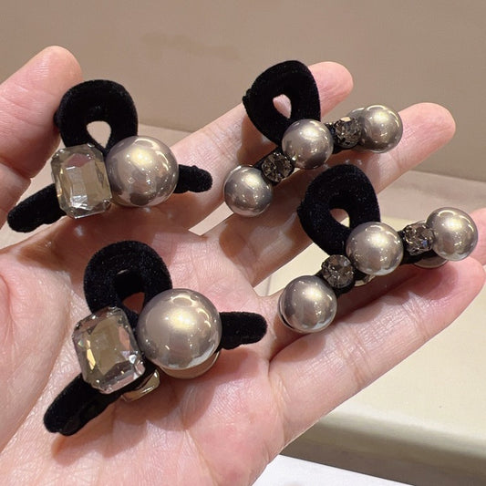 Mini Pinza para Cabello de Alta Gama con Perla Negra - Image 2
