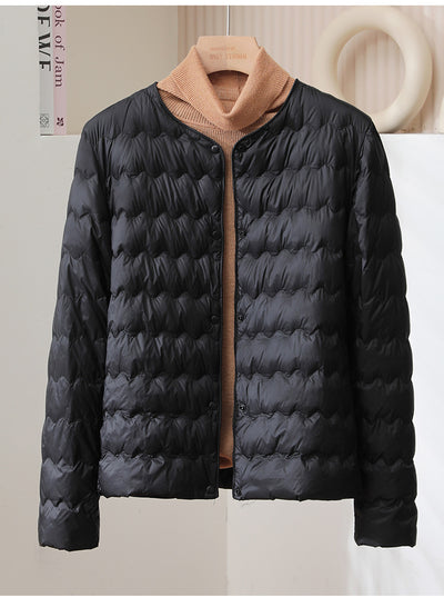 Chaqueta Corta Acolchada para Mujer con Cuello Fruncido - Image 15