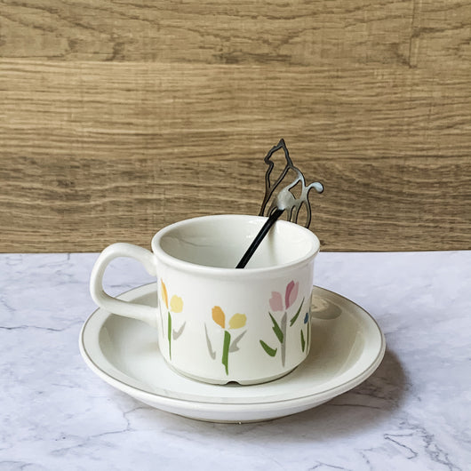 Juego de Taza y Platillo de Cerámica Tulipán - Image 7