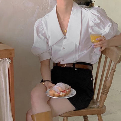 Blusa Elegante con Escote en V y Mangas Abullonadas - Image 5