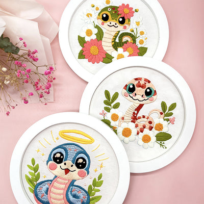 Cuadro Decorativo Infantil de Serpientes Animadas para Sala de Estar - Image 9