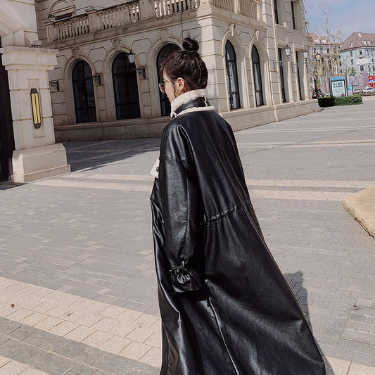 Abrigo de Invierno para Mujer con Detalles de Piel de Conejo y Algodón - Image 2