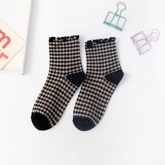 Calcetines Mujer Estilo Británico Japonés con Encaje y Cuadros - Image 15