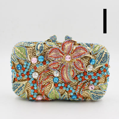 Clutch Elegante con Flores y Cristales Brillantes - Image 14