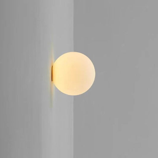 Lámpara de Pared Minimalista de Diseño en Vidrio Esférico