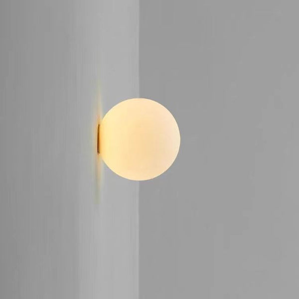 Lámpara de Pared Minimalista de Diseño en Vidrio Esférico