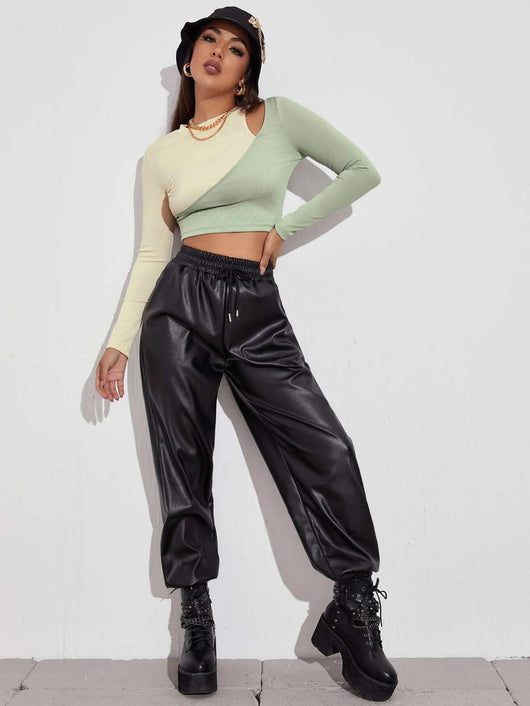 Blusa Strapless Ajustada de Manga Larga con Detalles en Contraste - Image 22
