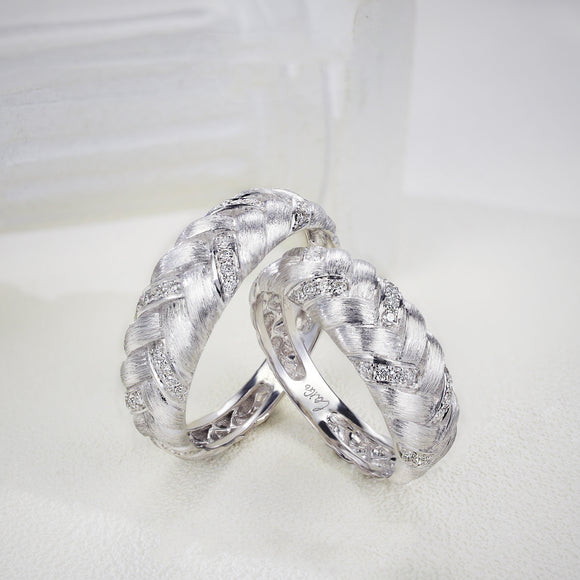 Anillo de Diamante Cepillado Minimalista para Mujer