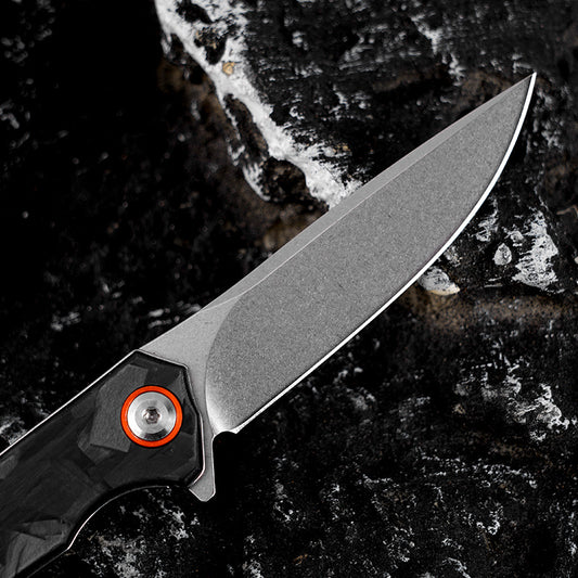 Cuchillo de Acero D2 con Fibra de Carbono para Camping y Aventura - Image 2