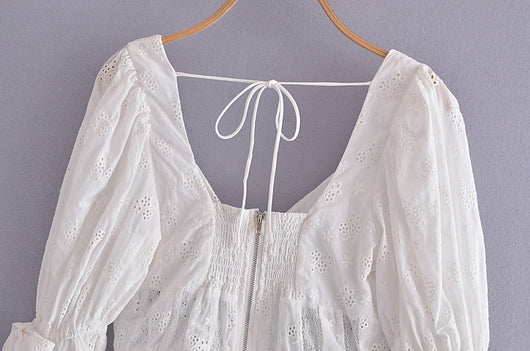 Blusa con Encaje Bordado, Moño y Mangas Abullonadas - Image 15