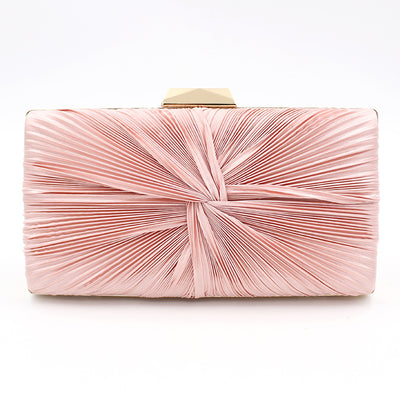 Bolso de Noche Elegante con Pliegues y Asa de Cadena