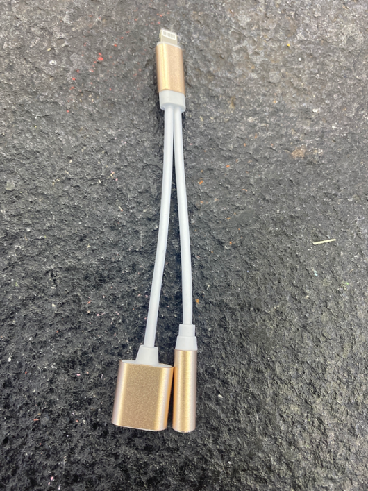Cable Adaptador Dual 2 en 1 para Carga Rápida de Móviles - Image 12