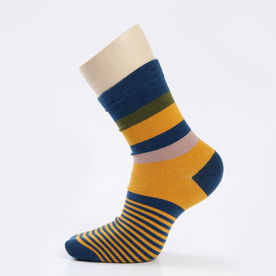 Calcetines Largos de Algodón para Hombre con Rayas Coloridas - Esencial de Moda Otoño Invierno - Image 4