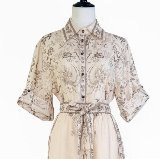 Traje Ejecutivo con Camisa de Manga Enrollada y Pantalón Ancho - Image 10