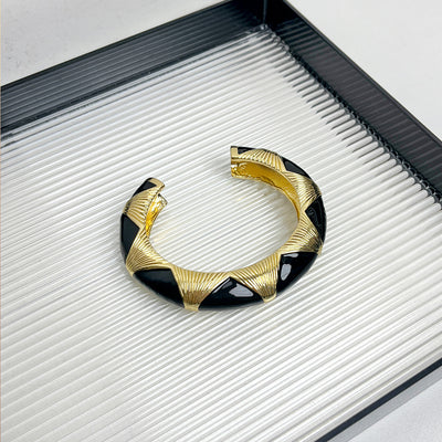 Pulsera Ovalada Retro Francesa Esmaltada Negro Oro con Técnica de Óleo Artístico - Image 7