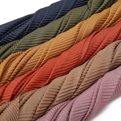 Pañoleta Suave de Poliéster Arrugado en Colores Lisos para Mujer - Image 5