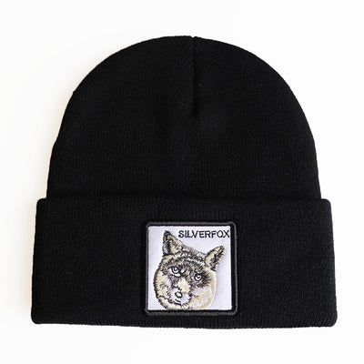 Gorro de Lana Tejido con Bordados de Animales para Invierno - Image 2