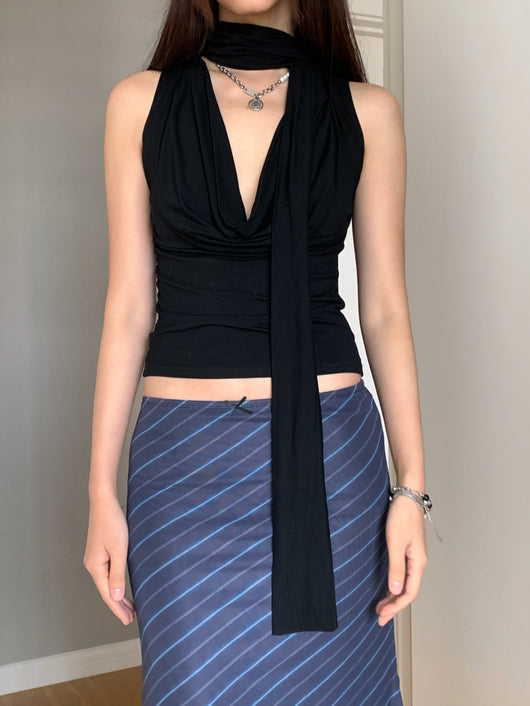 Blusa Halter Escotada con Tirantes Finos - Chaleco Veraniego Elegante - Image 13