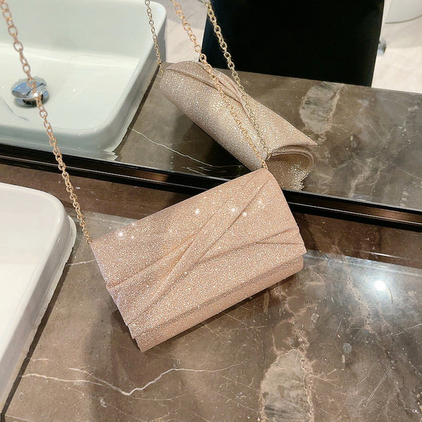 Cartera Sobre Dorada Elegante