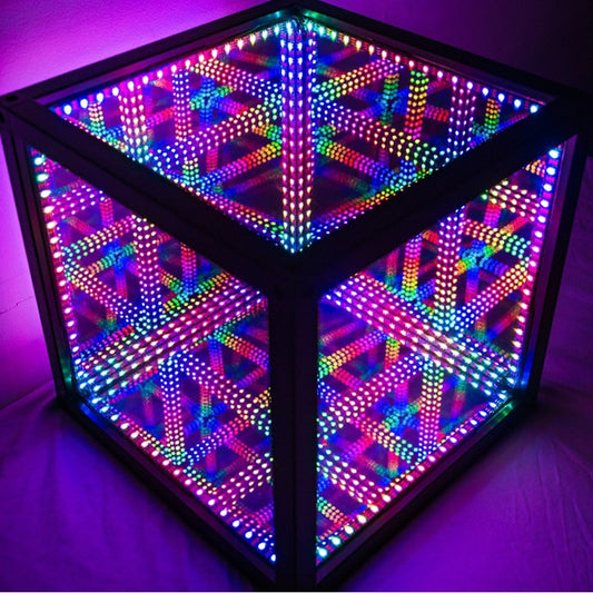 Lámpara Cubo Infinito de Túnel Espacio-Tiempo con Efecto Espejo Colorido