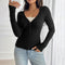 Blusa Ajustada de Punto Francés con Escote V y Pliegues en el Pecho