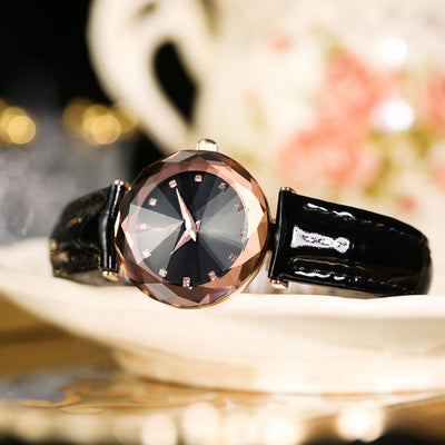 Reloj Elegante para Mujer con Dial Espejo y Correa Ajustable - Image 11