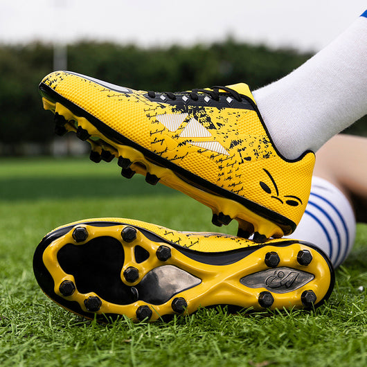 Botines de Fútbol Profesionales Antideslizantes con Tecnología Antidesgaste - Image 16