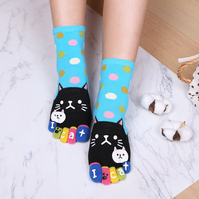 Calcetines Divertidos con Patrón de Gatos para los Cinco Dedos - Image 9