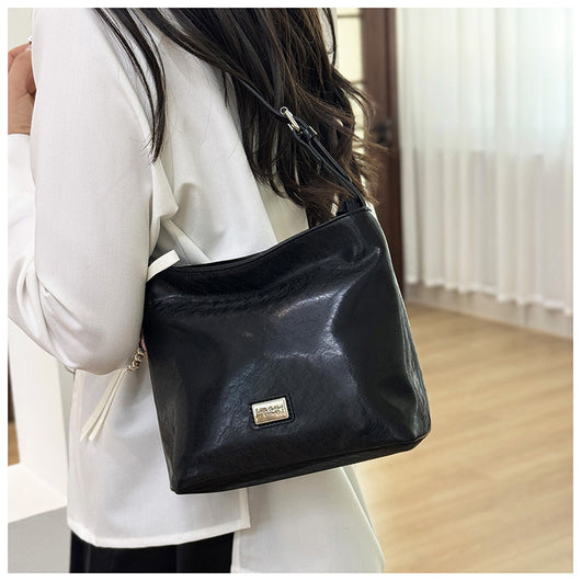 Bolso Bandolera Bucket con Diseño Exclusivo para Mujer - Image 10