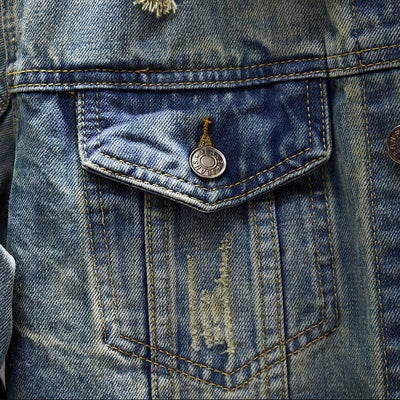 Chaqueta de Mezclilla Slim Fit con Detalles Rotos - Image 4