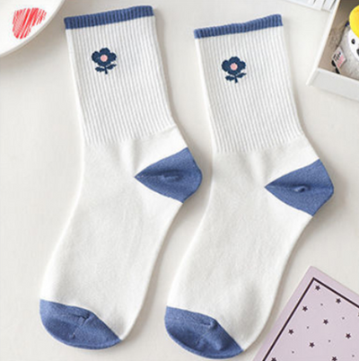 Calcetines Medianos Estilo Coreano con Osito Adorable - Image 8