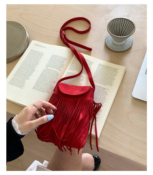 Bolso Bandolera Retro Gamuza Esmerilada con Borlas para Celular - Image 28
