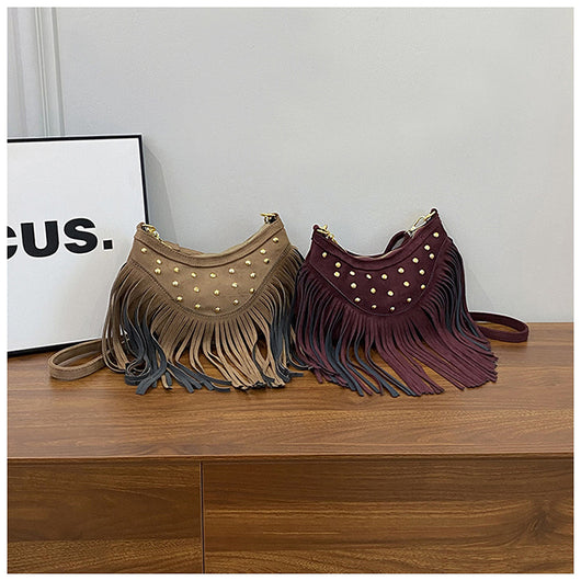Bolsa Mensajera Retro Casual con Flecos y Remaches de Gran Capacidad - Image 22
